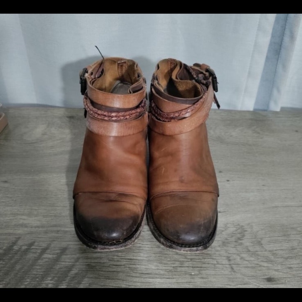 Freebird by Steven Tan Leather Booties with Braided Detail - Picture 5 of 8